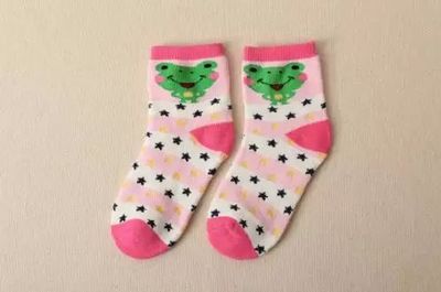 冬天給上幼兒園的孩子穿什么衣服?_教育_網